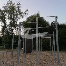 Calisthenics spot Calisthenics Geräte nahe Flughafen Dortmund