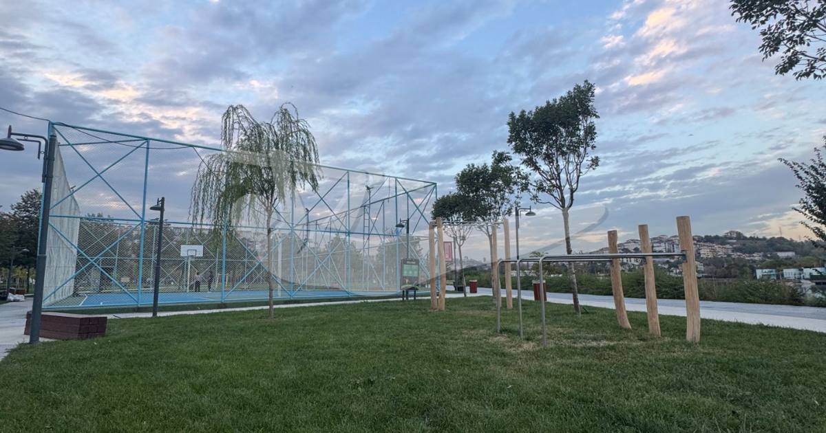 Reshi park — an outdoor calisthenics spot in Eyüpsultan