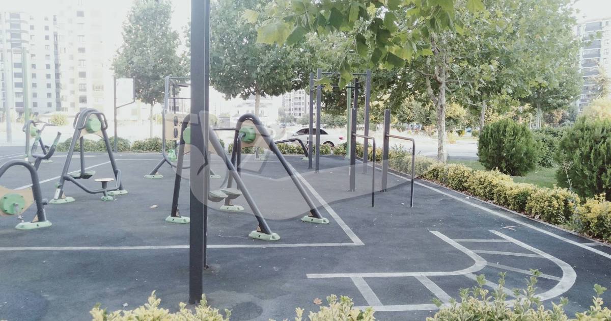 Şehirgösteren Parkı Calisthenics Alanı — outdoor calisthenics spot in Gaziantep