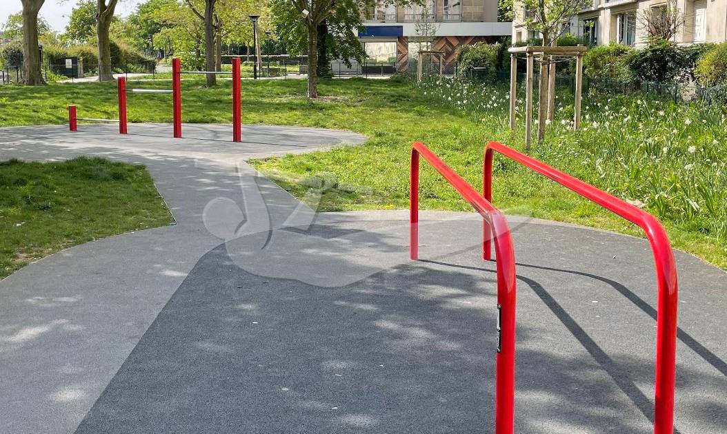 Outdoor Fitness Porte de Vincennes — an outdoor calisthenics spot in Paris
