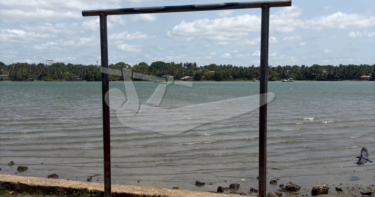 Outdoors gym street Trincomalee — outdoor calisthenics spot in Sri Lanka