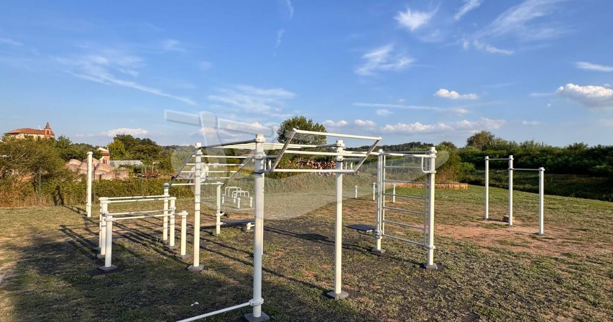 Parco Calisthenics Cerro — outdoor calisthenics spot in Asti