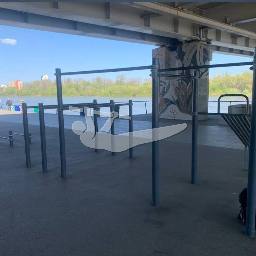 Calisthenics spot Street Workout & Parkour pod mostem