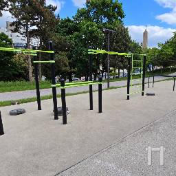 Calisthenics spot Paris - Street Workout Equipment - Boulevard d'Algérie