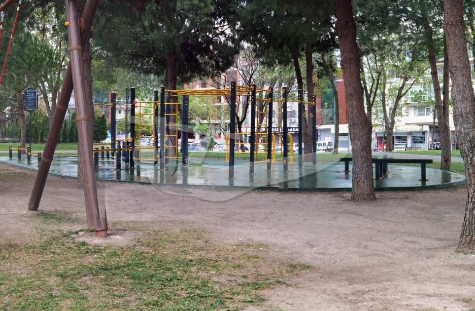 Bornova Gençlik Parkı-Calisthenics Park — outdoor calisthenics spot in İzmir
