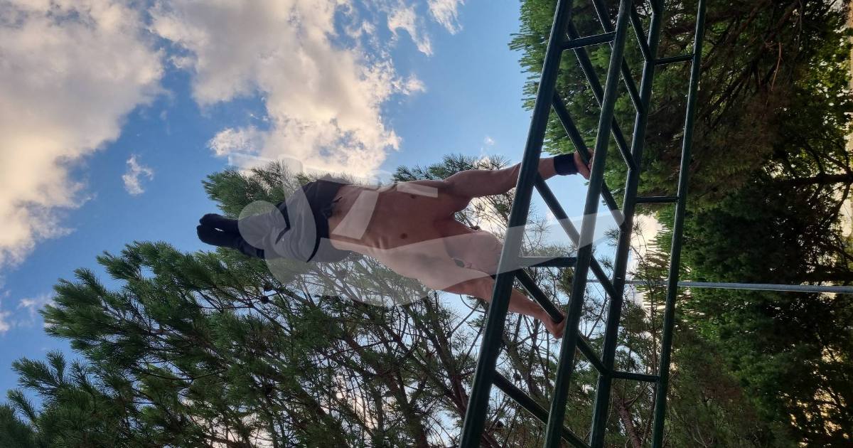 Parque wizburg — an outdoor calisthenics spot in Salamanca