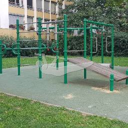 Calisthenics spot Paris - Calisthenics Equipment - Square Vercingetorix-Jonquilles