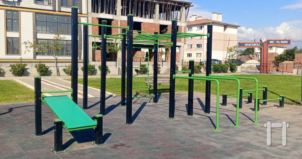 100. Yıl parkı — outdoor calisthenics spot in Bandırma