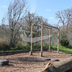Calisthenics spot Quartier de la Porte-Dauphine - Fitness Trail - Square Anna de Noailles