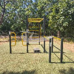 Calisthenics spot parco comunale villanova