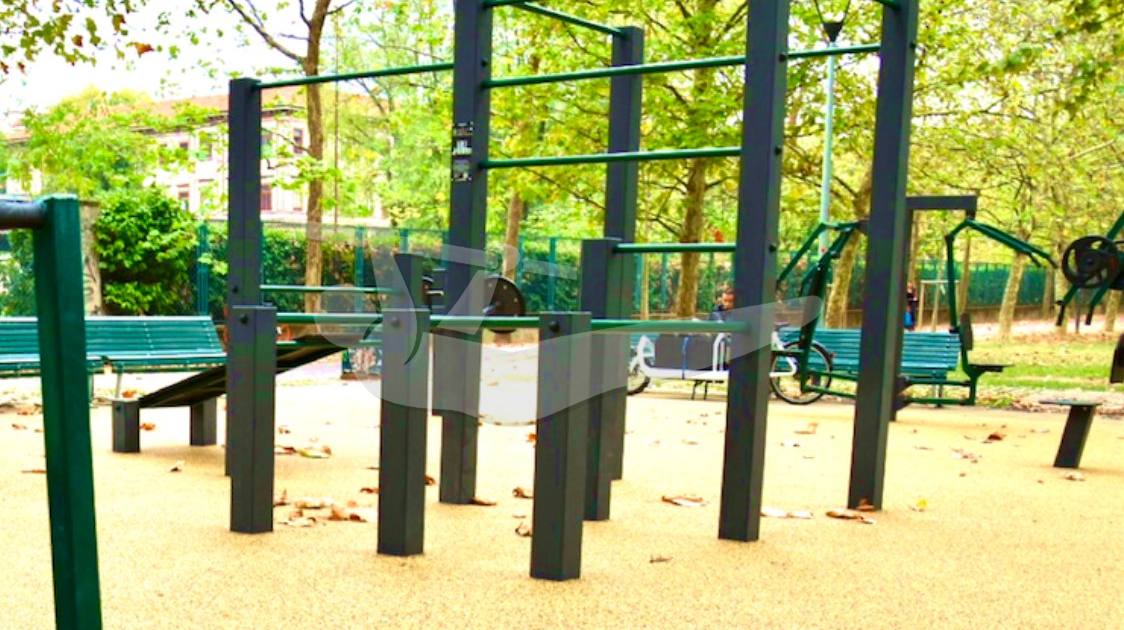 AREA SKYFITNESS BOCCONI - OUTDOOR FITNESS — outdoor calisthenics spot in Milano