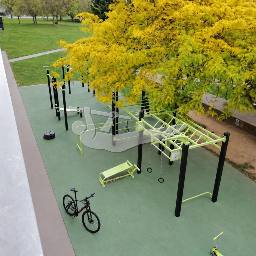 Calisthenics spot Paris - Calisthenics Park - Quartier de La Chapelle
