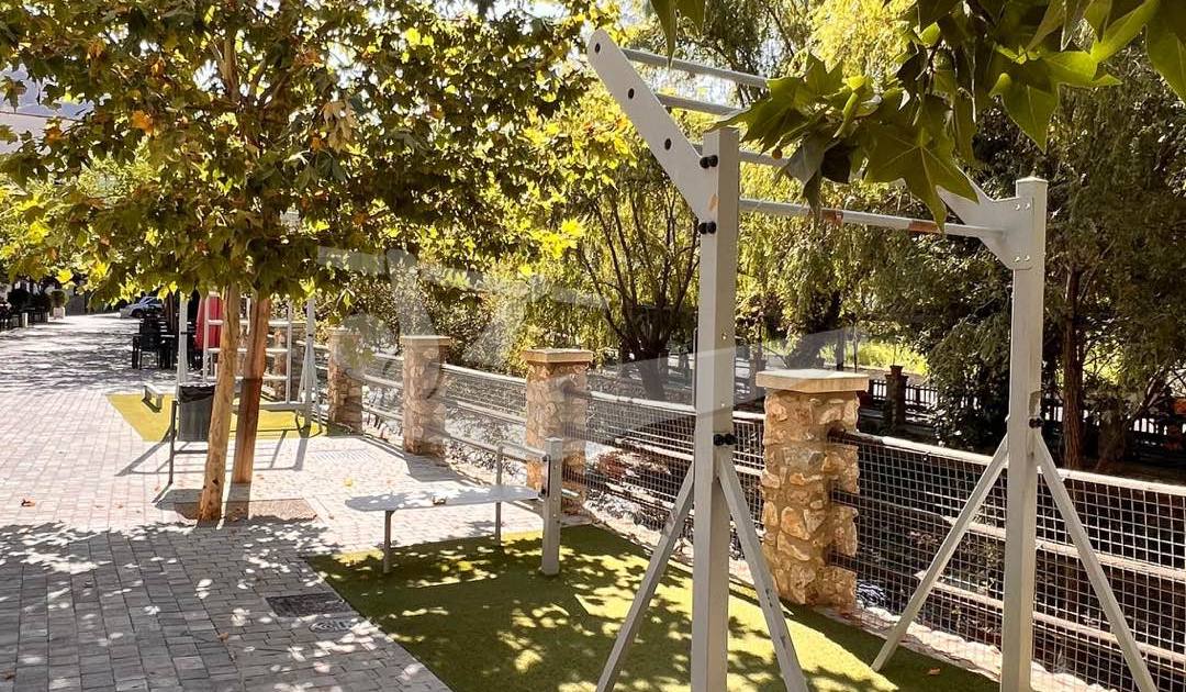 Barras Calistenia Pinos Genil — outdoor calisthenics spot in Granada