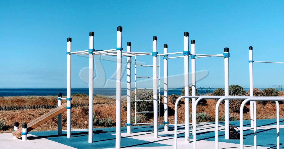 Quarteira - Calisthenics Park - Vilamoura Beach — outdoor calisthenics spot in Faro