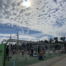 Calisthenics spot Barceloneta barras Gimnàs a l'aire lliure
