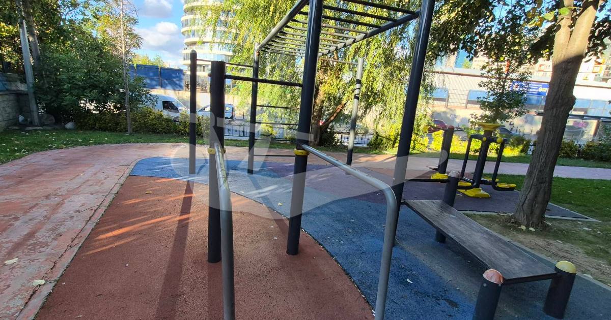 Yavuz Selim Calisthenics Parkı — outdoor calisthenics spot in Istanbul