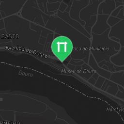 Map showing where Peso da Régua Municipality - Street Workout Park - Pastelaria Oatleta is